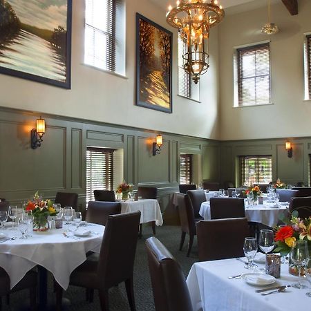 Lambertville Station Inn エクステリア 写真